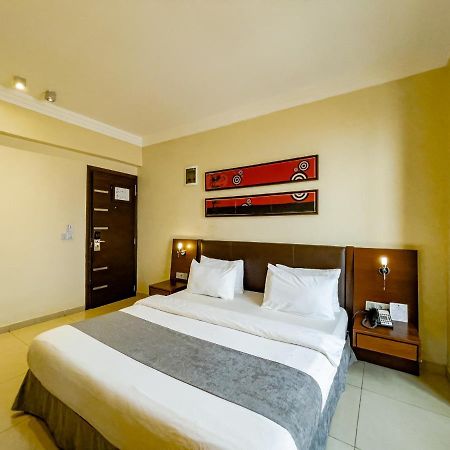 לגוס The Avenue Suites מראה חיצוני תמונה