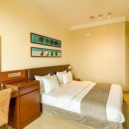 לגוס The Avenue Suites מראה חיצוני תמונה