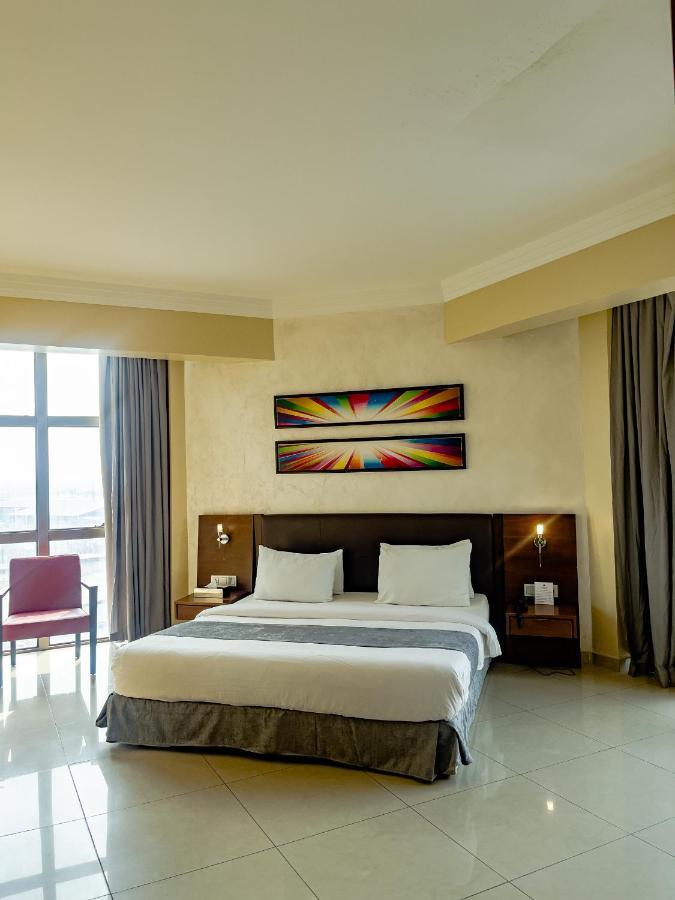 לגוס The Avenue Suites מראה חיצוני תמונה