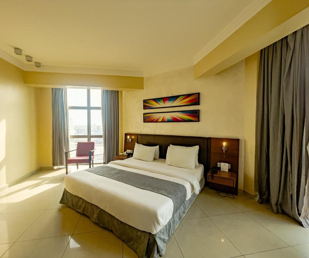לגוס The Avenue Suites מראה חיצוני תמונה