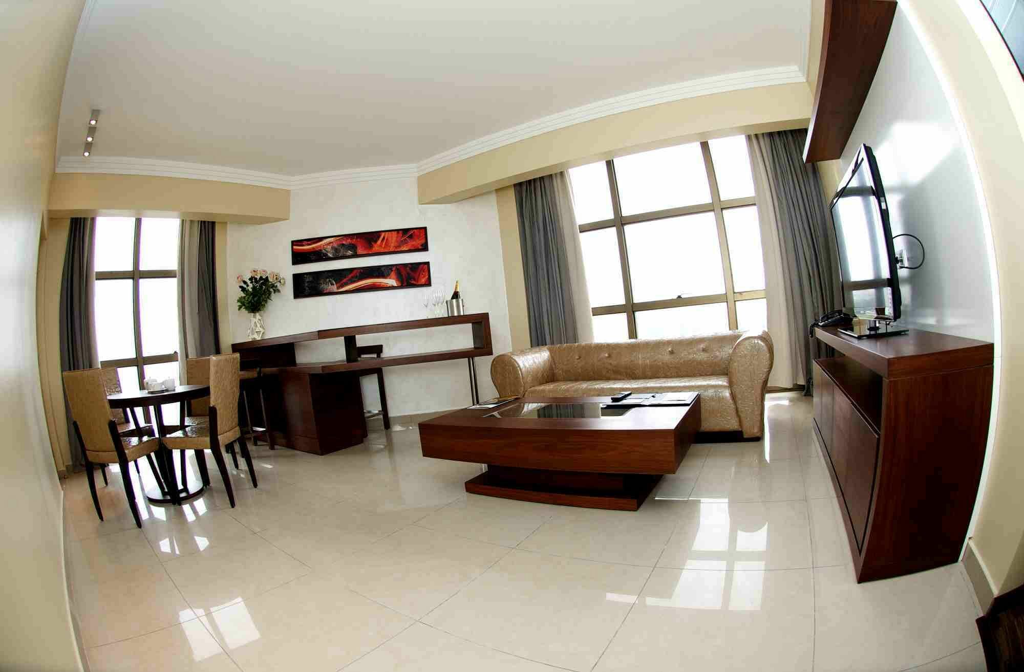לגוס The Avenue Suites מראה חיצוני תמונה